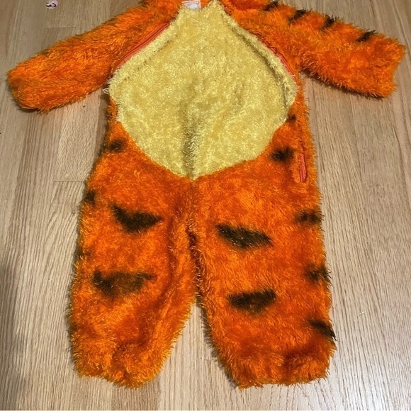 Disney Tigger Fuzzy Body Suit Costume 12 mos Orange Halloween Pooh Disney - Picture 3 of 7